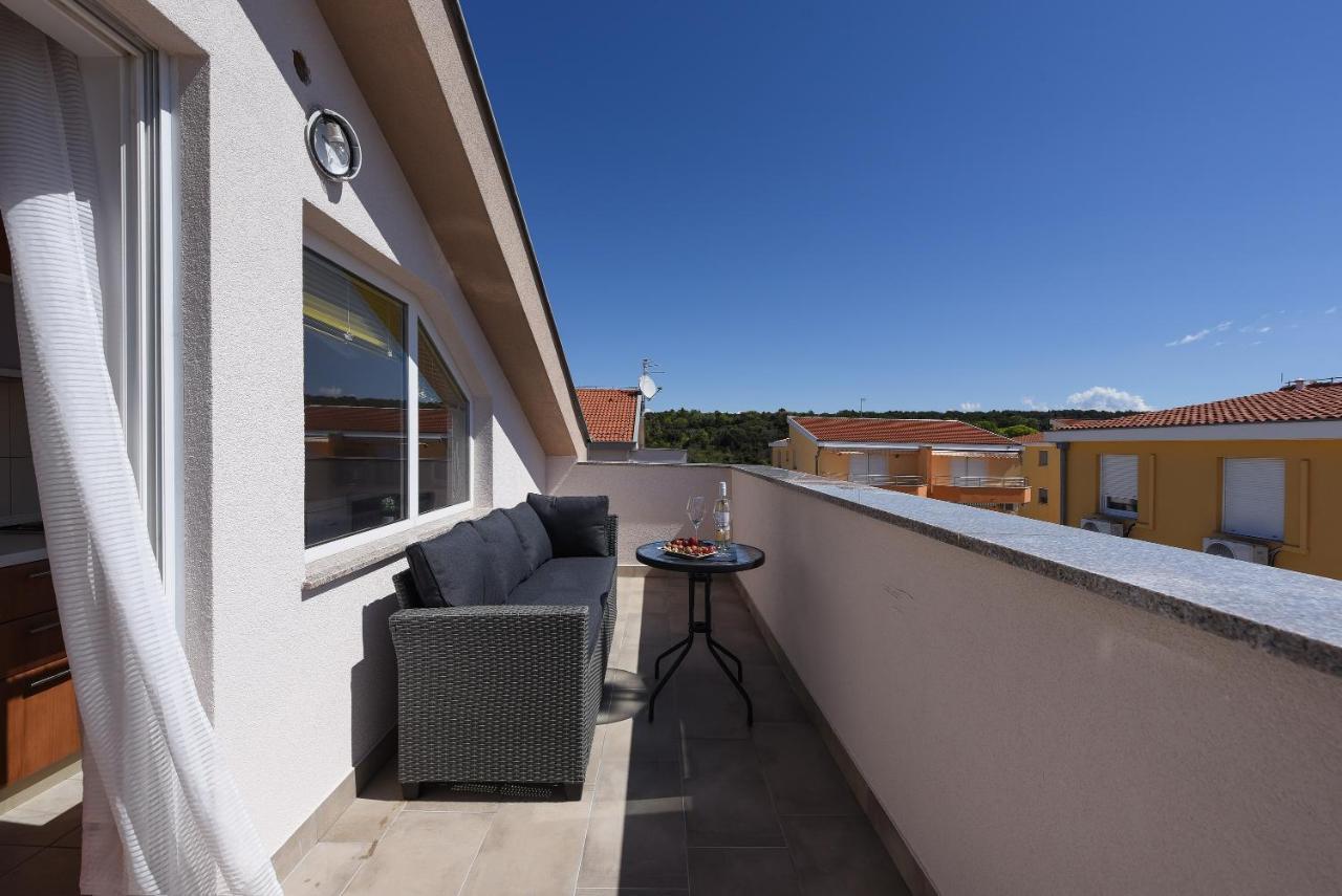 Sunset Beach Suites Kožino 外观 照片